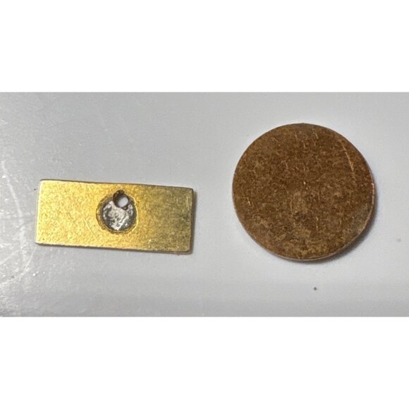 Canada Collectible Enamel Lapel Pins Name and Maple Leaf Set Of 2 - Picture 3 of 3